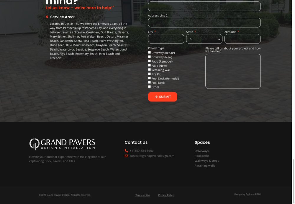 Rodape do site da Grand Pavers listando 22 cidades num unico paragrafo